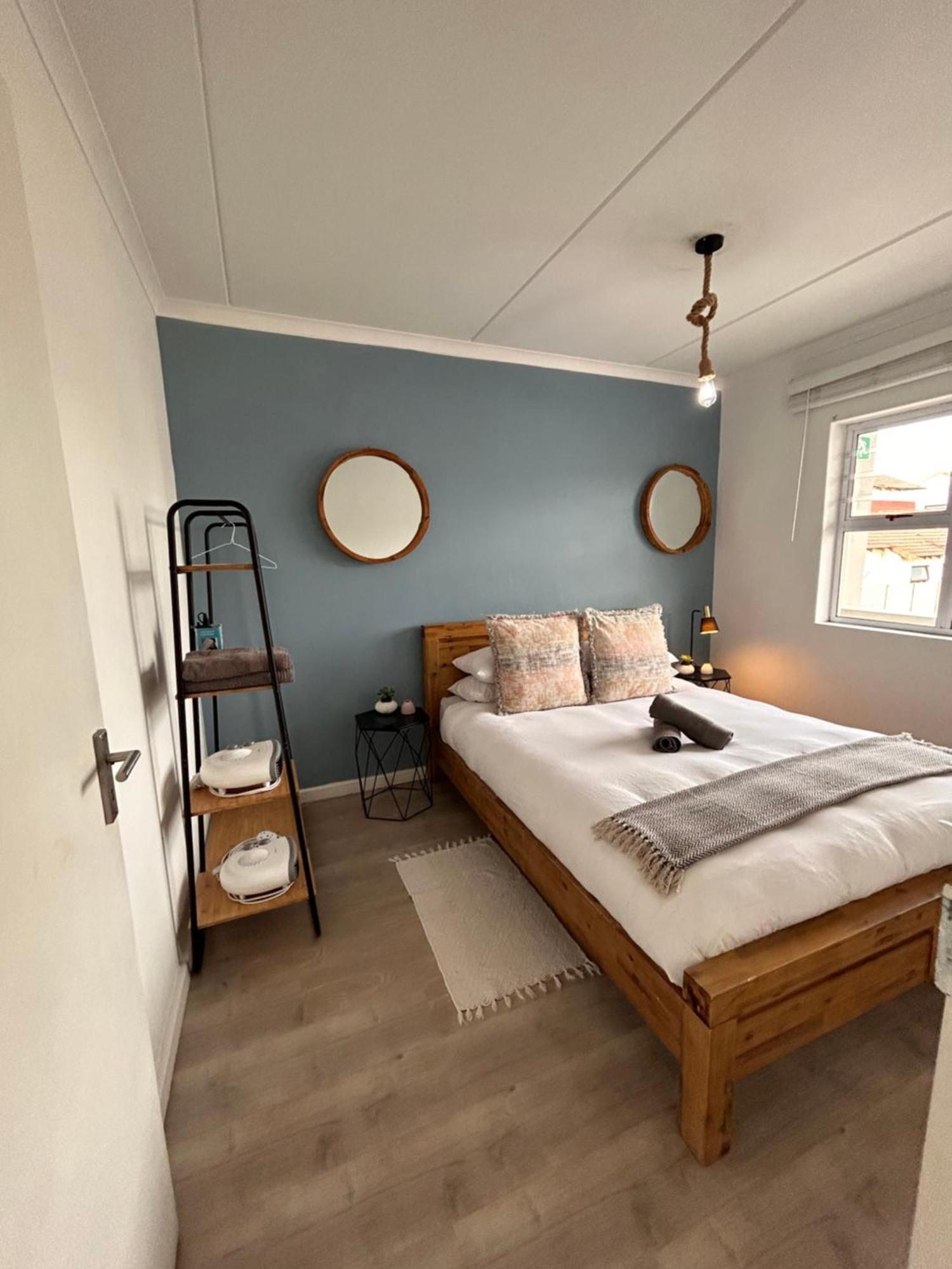 Apartment Relaxed In Muizenberg